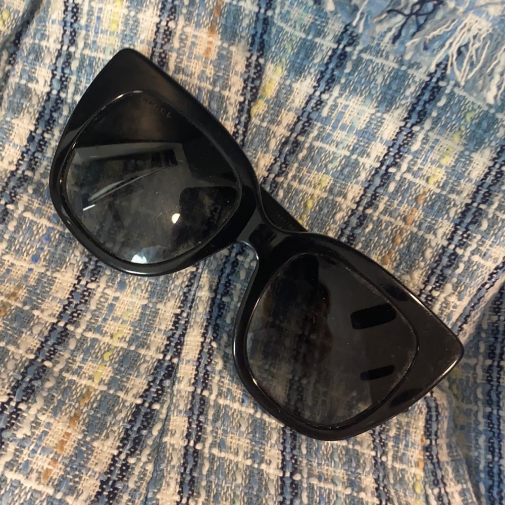 Black and Gold Gucci Sunglasses